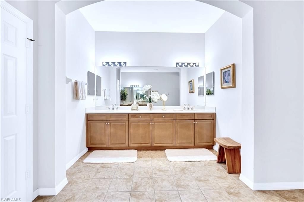 3500 Cherry Blossom Ct, Unit 202, Estero, FL 33928 Photo