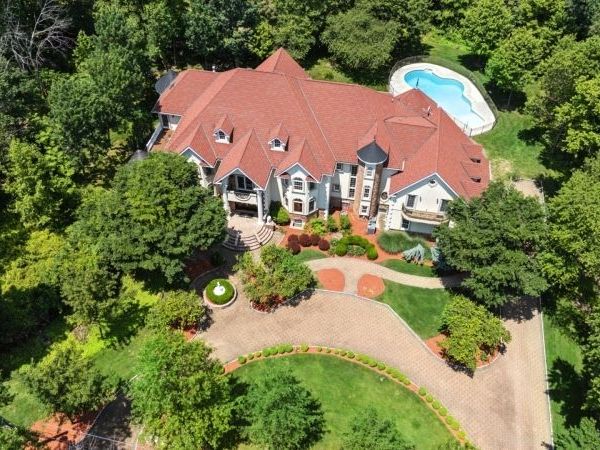 115 SKYLINE DRIVE, Watchung, NJ 07069