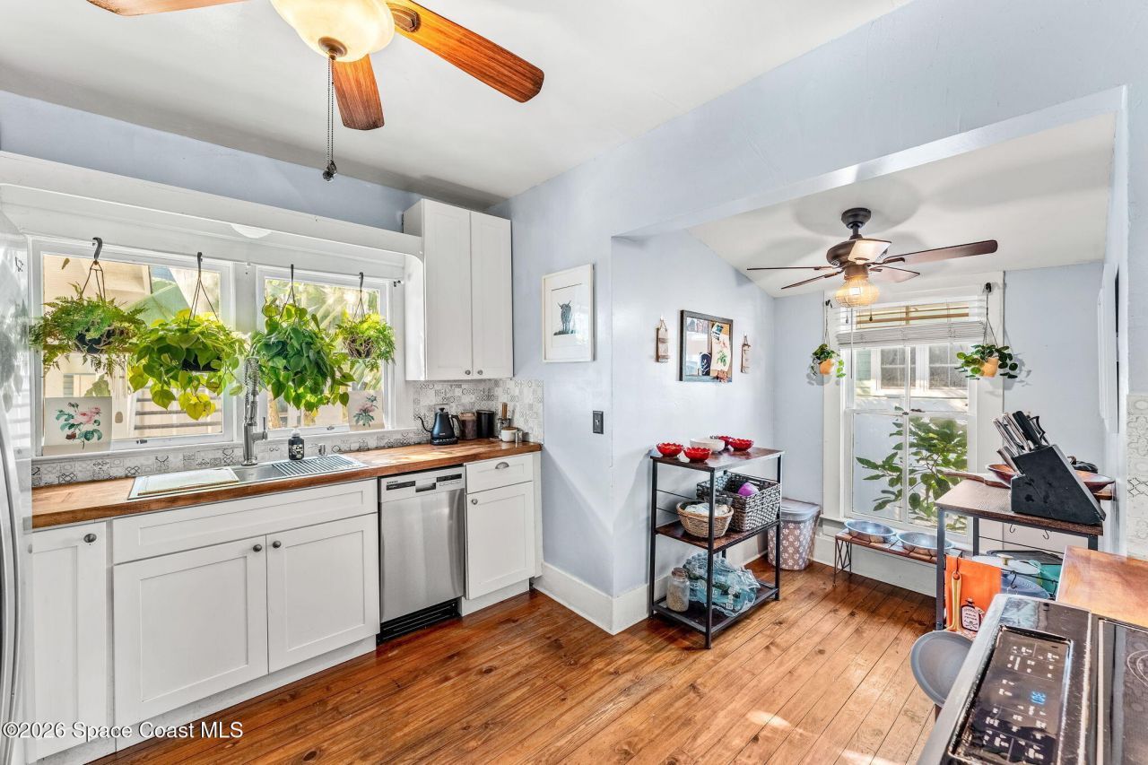 1654 Highland Avenue , Melbourne, FL 32935 Photo