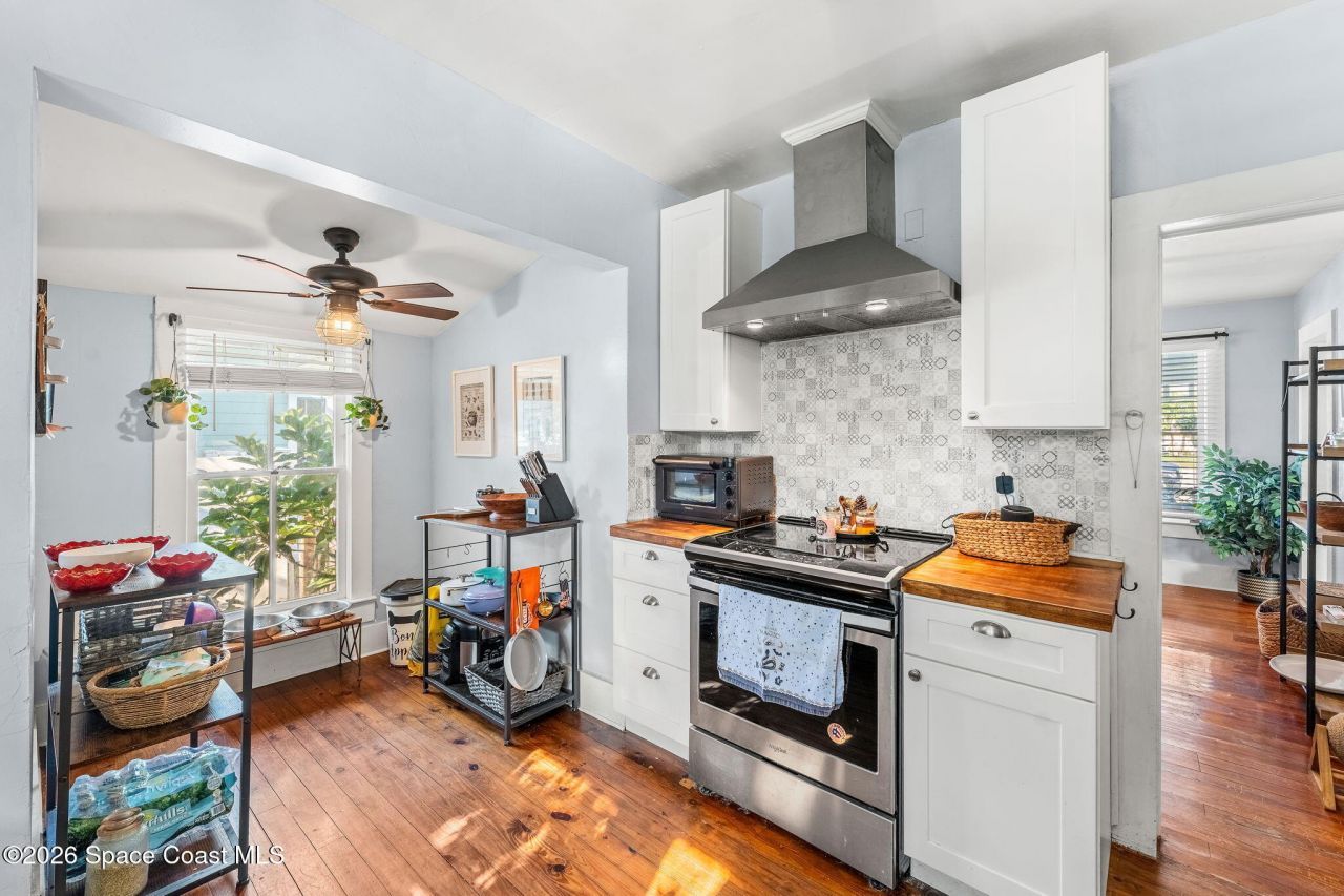 1654 Highland Avenue , Melbourne, FL 32935 Photo