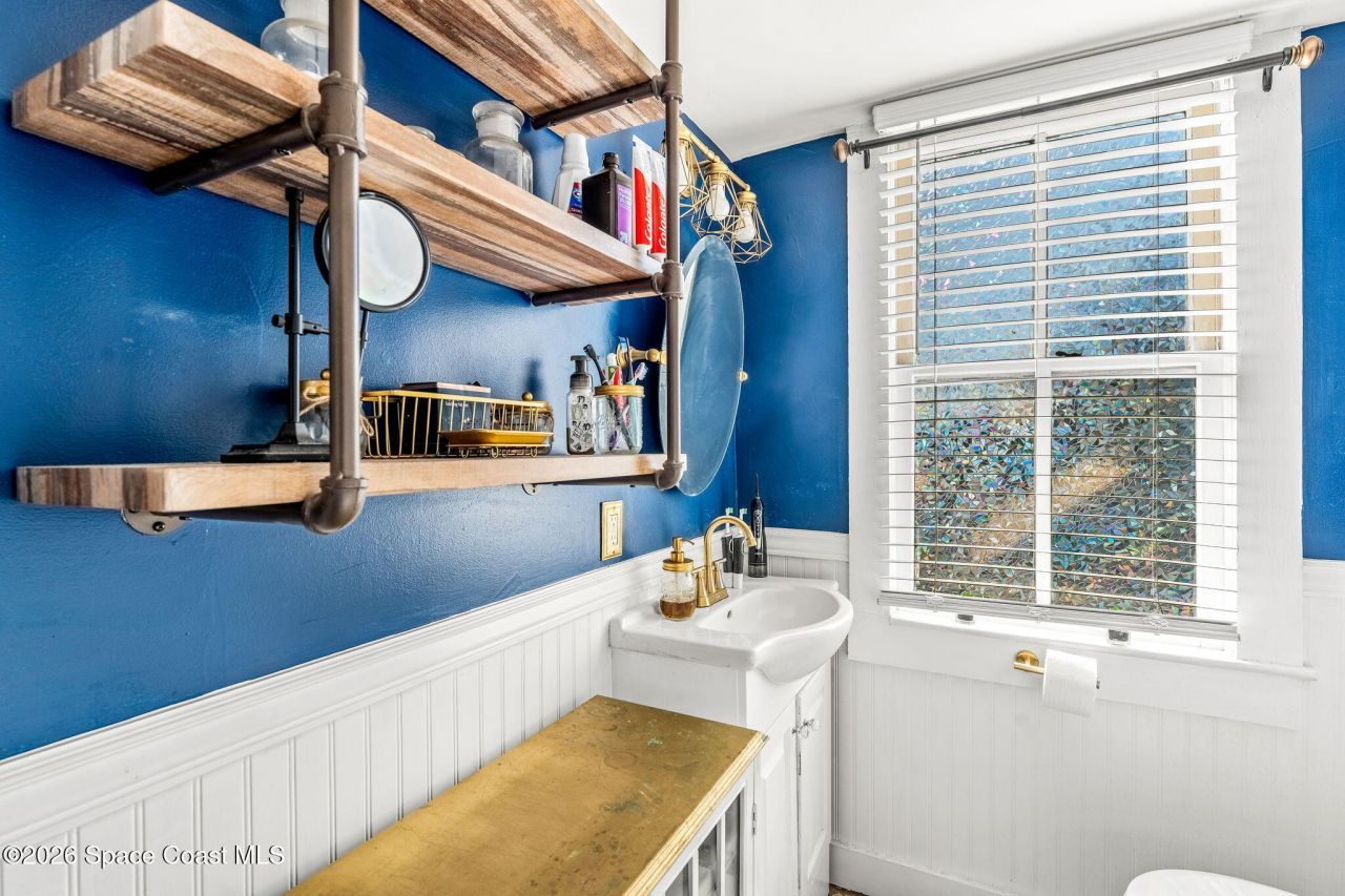 1654 Highland Avenue , Melbourne, FL 32935 Photo