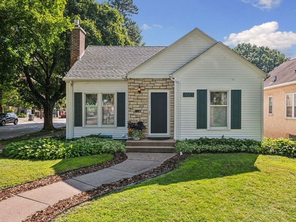 4601 35th Avenue S, Minneapolis, MN 55406