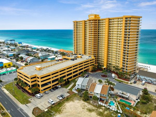 5004 Thomas Drive, Unit 112, Panama City, FL 32408