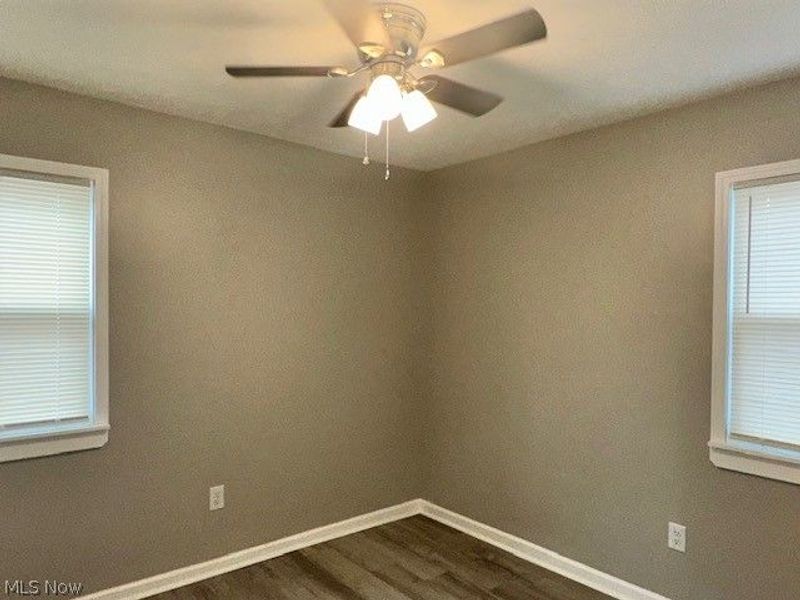 15707 Cloverside Avenue, Cleveland, OH 44128 Photo 10