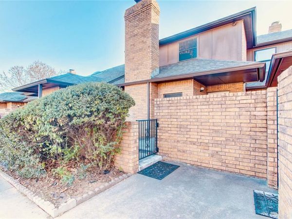 1899 Saddleback Boulevard, Unit 16, Norman, OK 73072