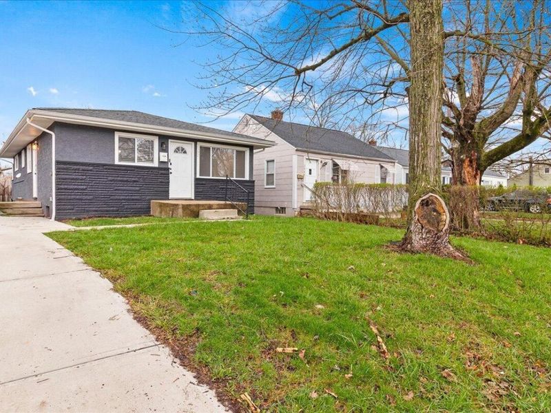 2992 Howey Road, Columbus, OH 43224 Photo 2