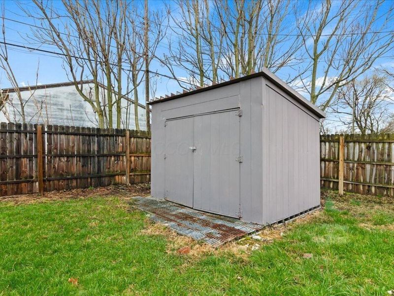 2992 Howey Road, Columbus, OH 43224 Photo 25