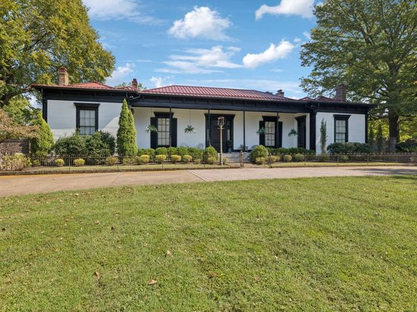 1512 Williamsport Pike, Columbia, TN 38401