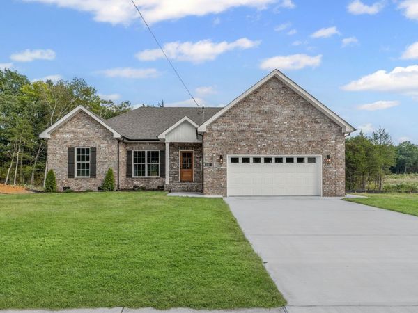 107 Stonebrook Dr , Shelbyville, TN 37160