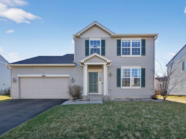 1529 Balboa Drive, Minooka, IL 60447