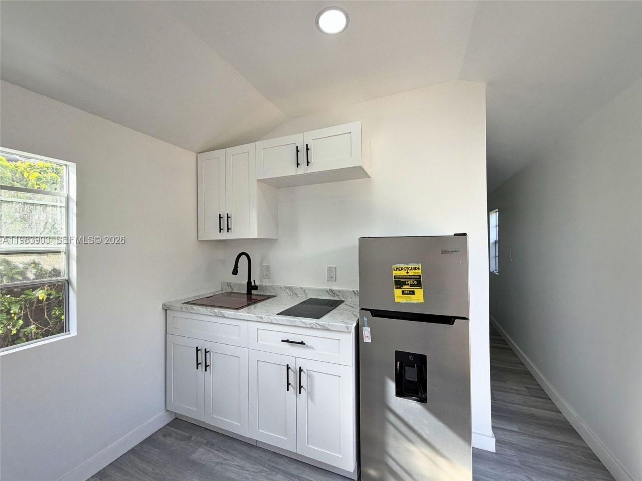 9255 SW 43rd Ter , Unit Rear, Miami, FL 33165 Photo