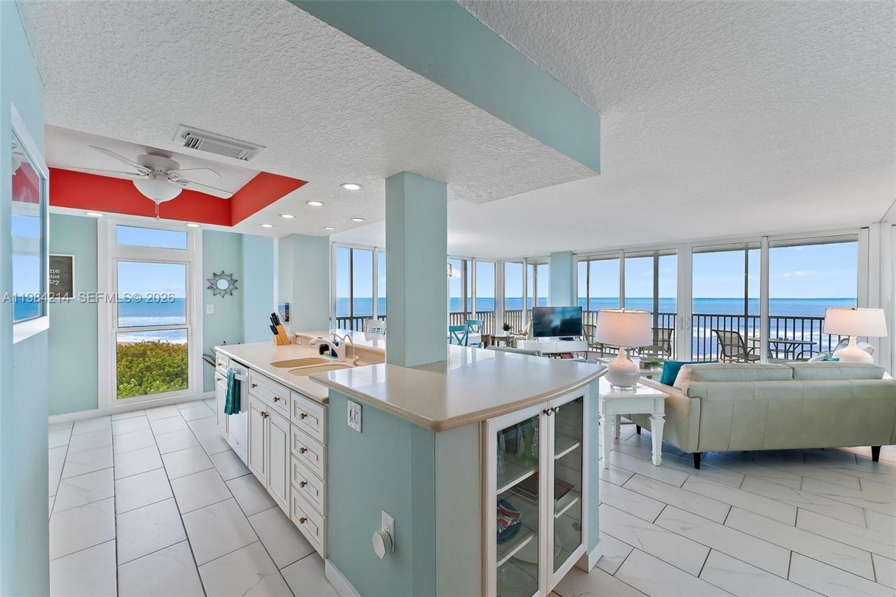 669 NE Plantation Rd, Unit 406, Hutchinson Island, FL 34996 Photo
