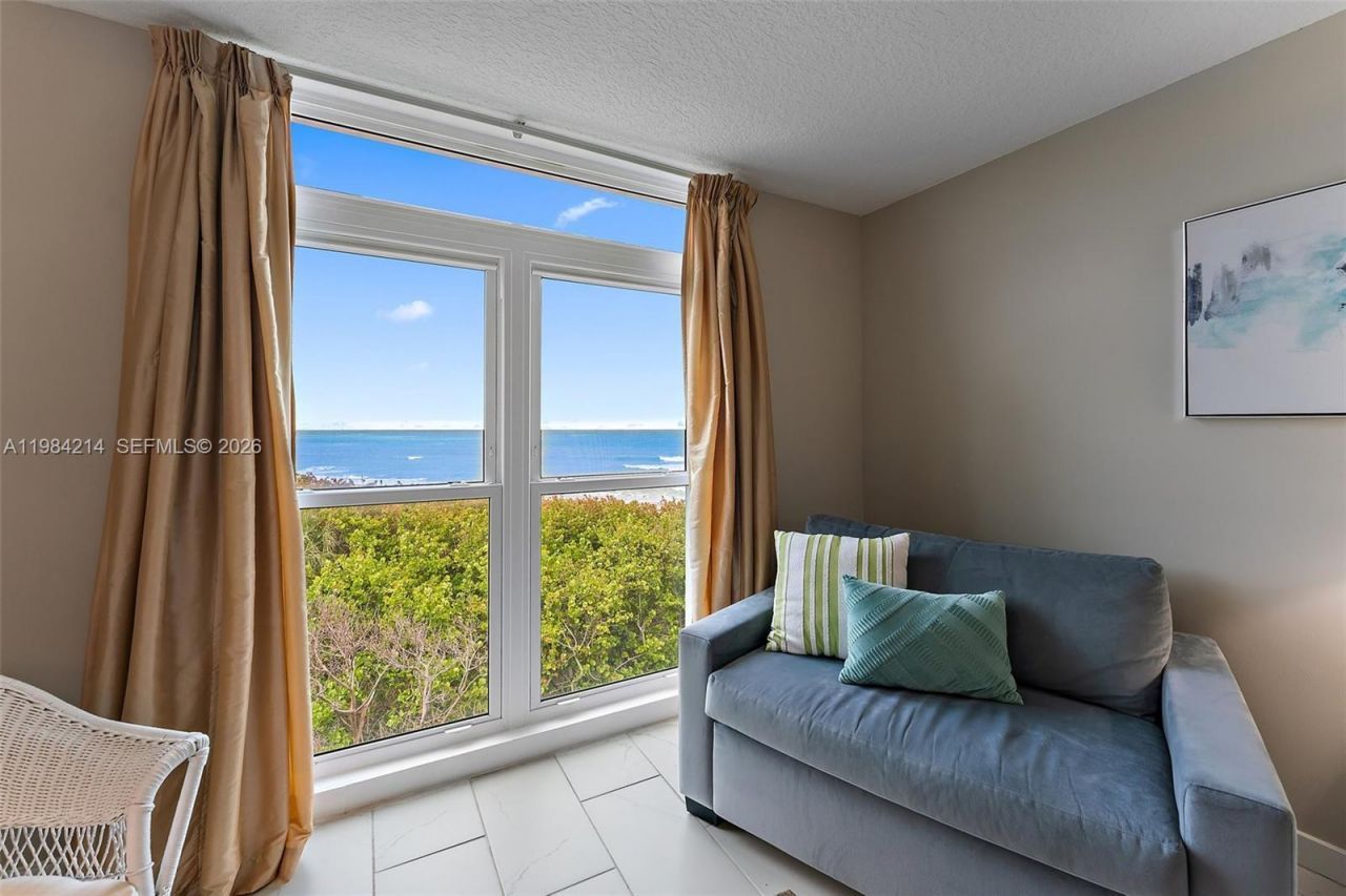 669 NE Plantation Rd, Unit 406, Hutchinson Island, FL 34996 Photo
