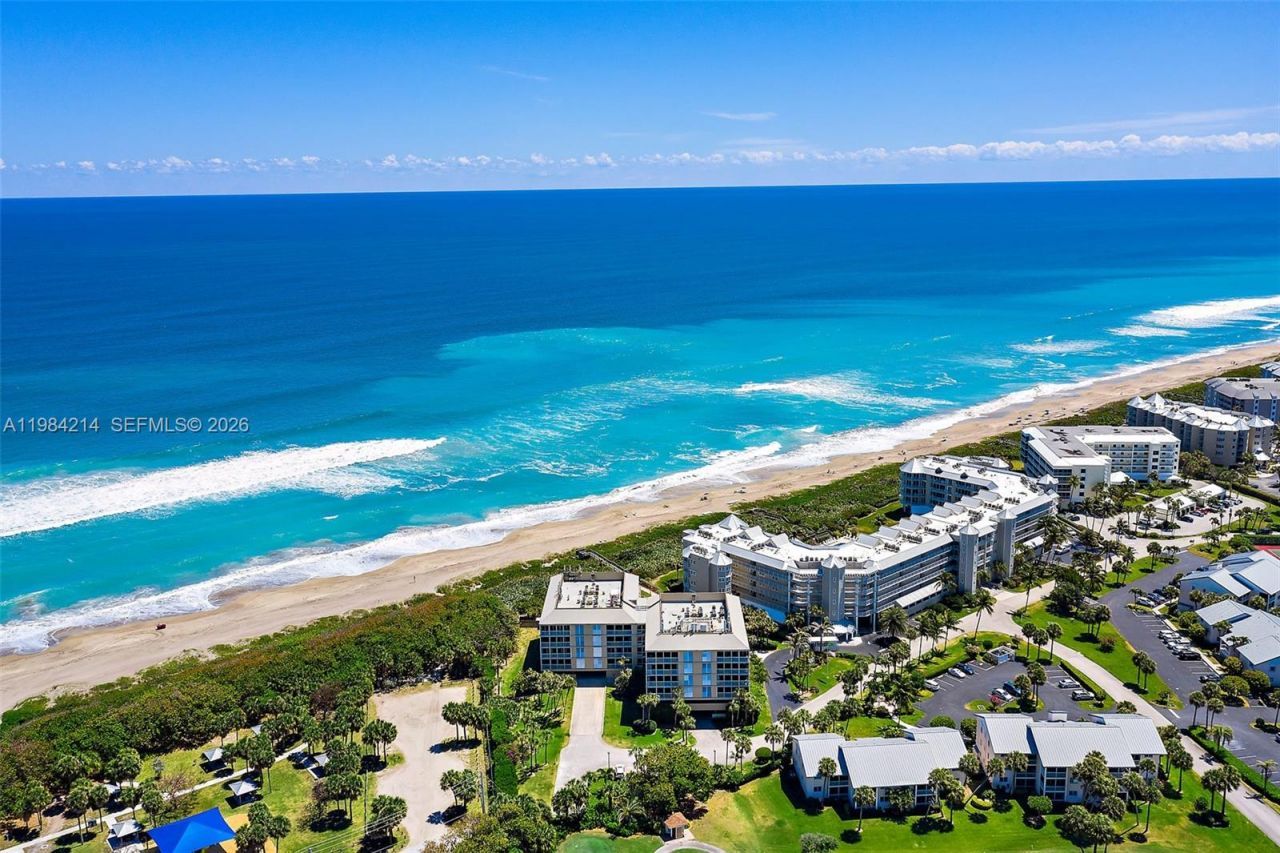 669 NE Plantation Rd, Unit 406, Hutchinson Island, FL 34996 Photo