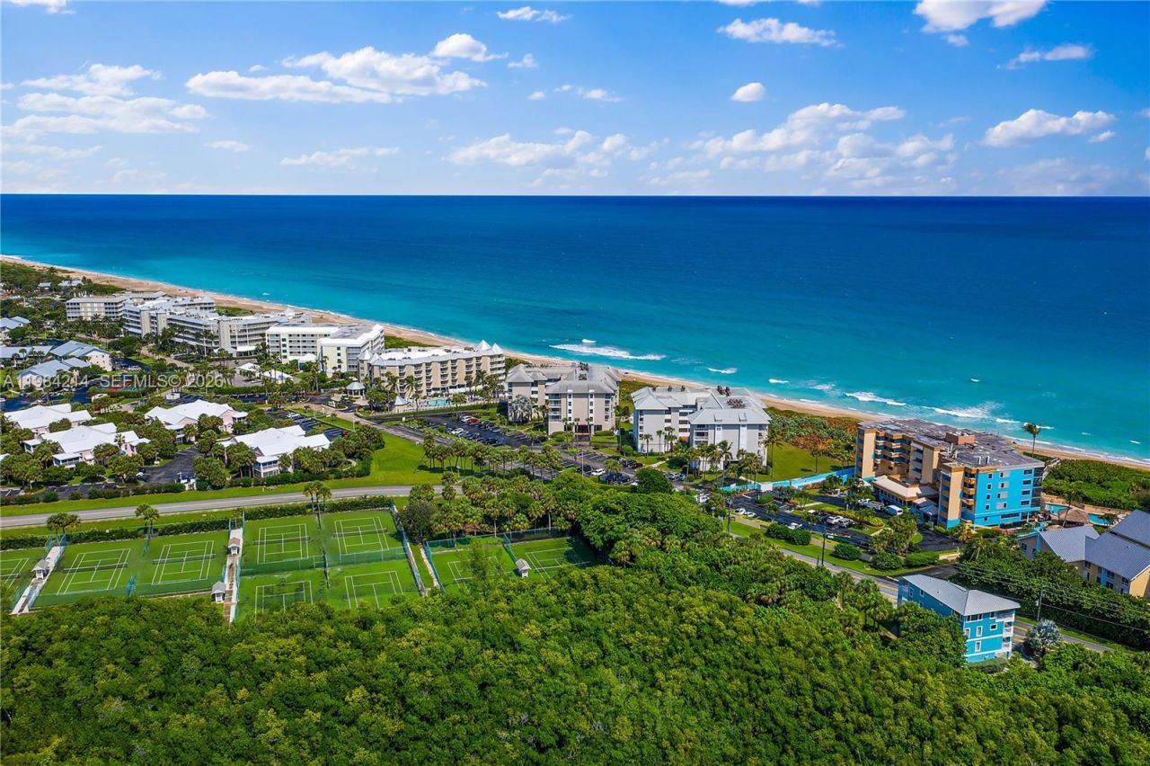 669 NE Plantation Rd, Unit 406, Hutchinson Island, FL 34996 Photo