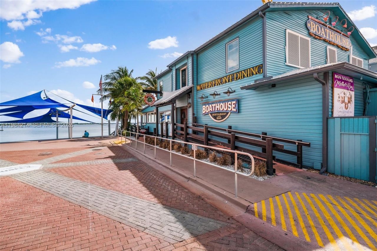 669 NE Plantation Rd, Unit 406, Hutchinson Island, FL 34996 Photo