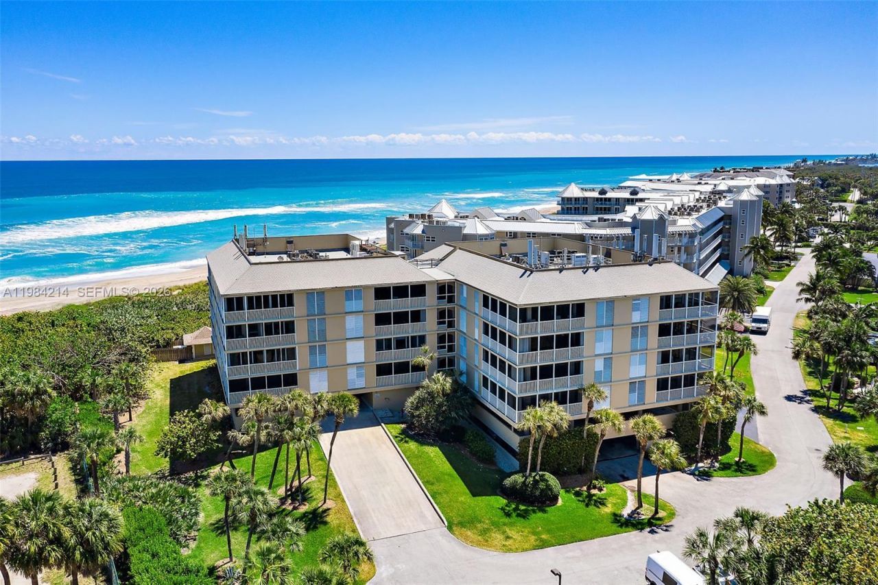 669 NE Plantation Rd, Unit 406, Hutchinson Island, FL 34996 Photo