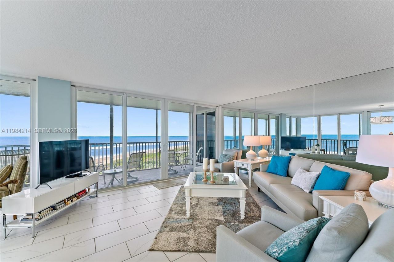 669 NE Plantation Rd, Unit 406, Hutchinson Island, FL 34996 Photo