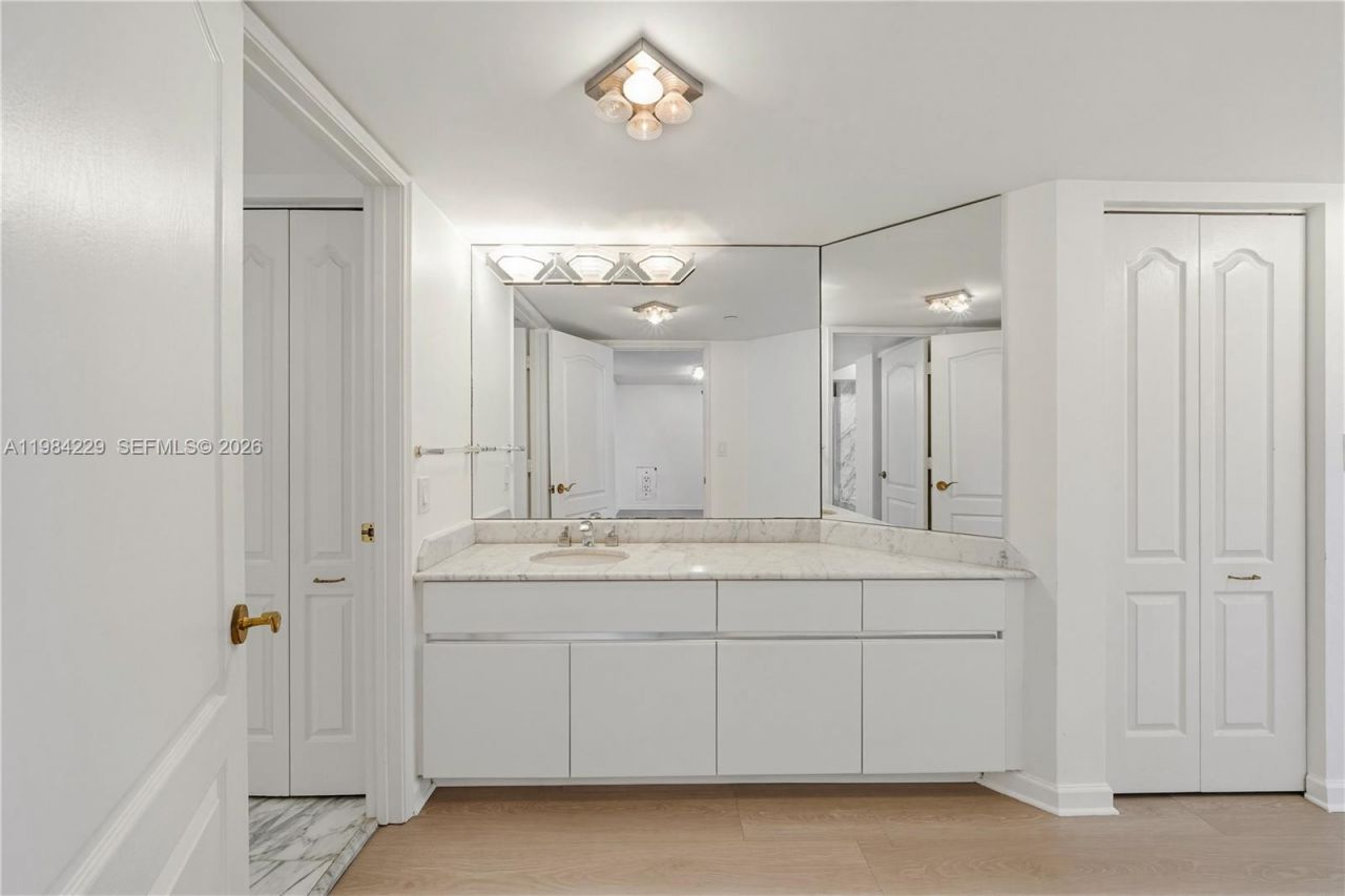 5757 Collins Ave, Unit 707, Miami Beach, FL 33140 Photo