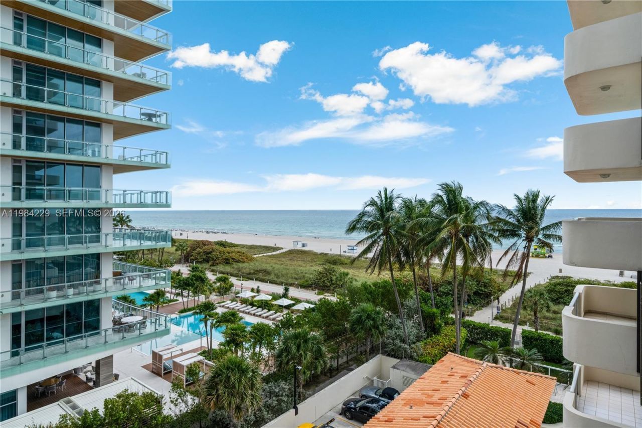 5757 Collins Ave, Unit 707, Miami Beach, FL 33140 Photo