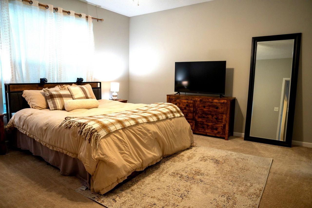 2039 Chadbury Ln. Photo 25