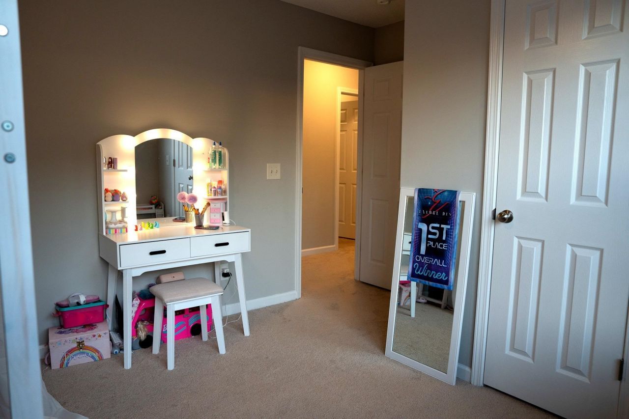 2039 Chadbury Ln. Photo 30