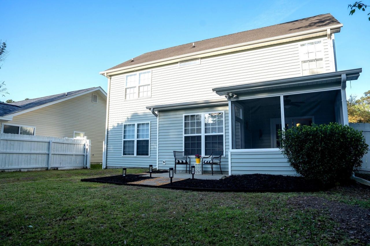 2039 Chadbury Ln. Photo 39