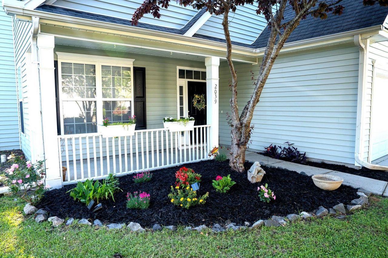 2039 Chadbury Ln. Photo 43