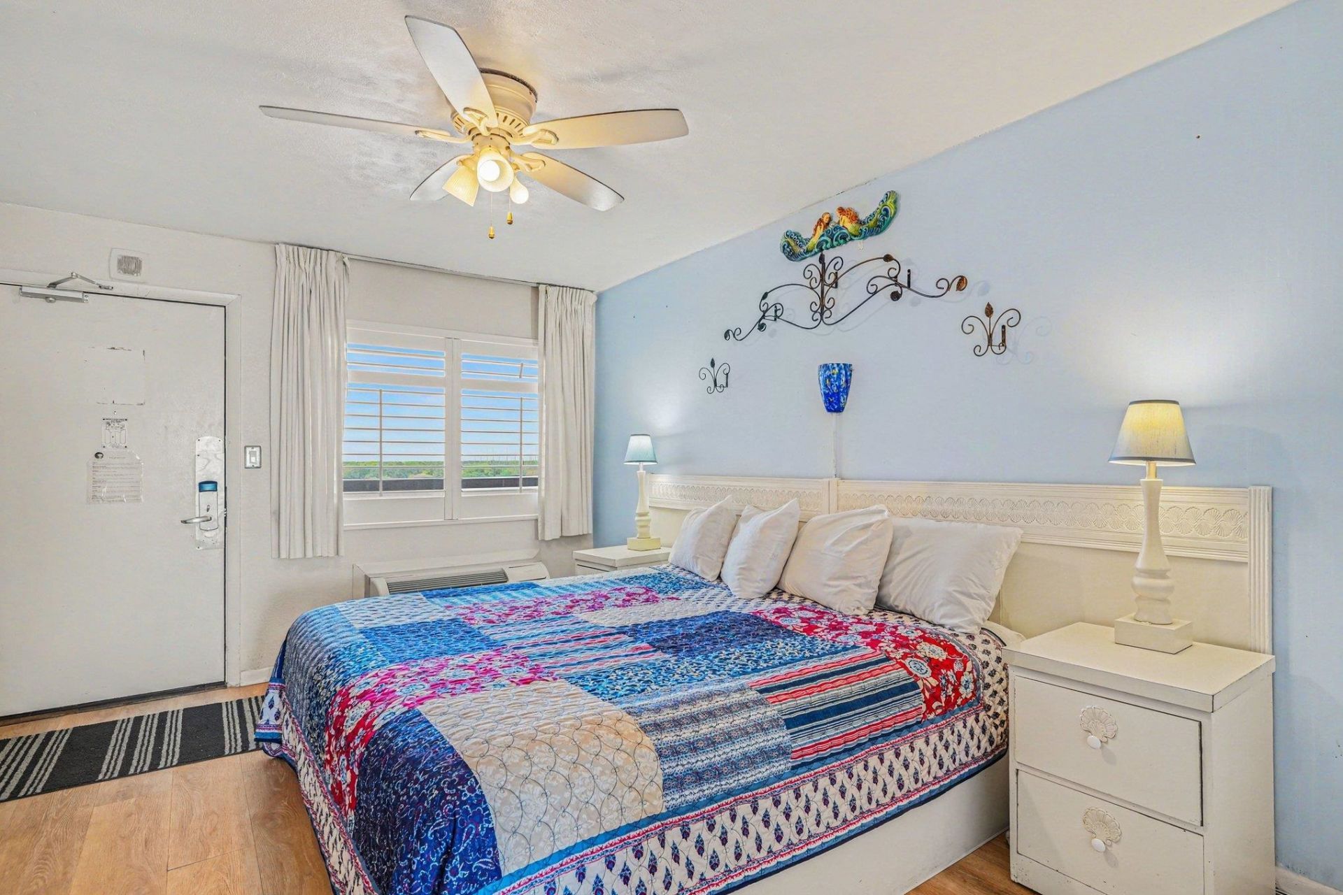 2406 N Ocean Blvd.  Photo 13