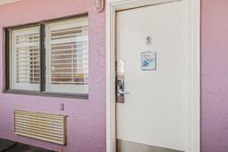 2406 N Ocean Blvd.  photo 4