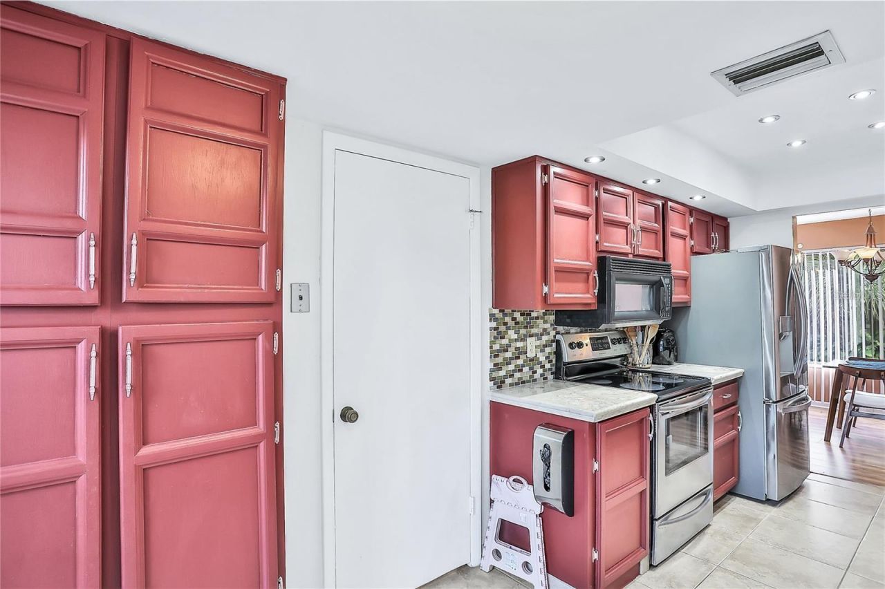 4252 Player Circle , Unit 125, Orlando, FL 32808 Photo