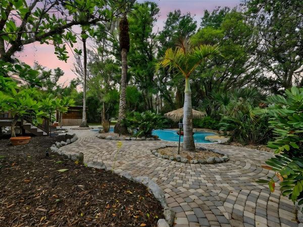 6888 MYAKKA VALLEY TRL, SARASOTA, FL 34241