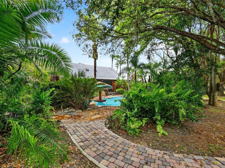 Property Image 42
