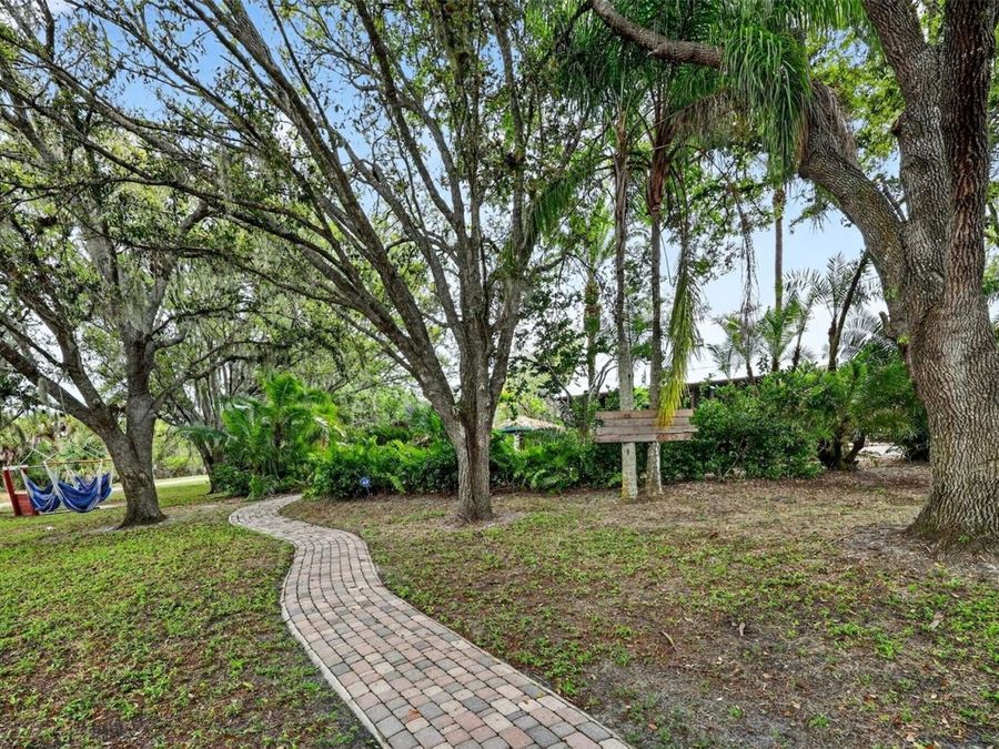 Property Image 59