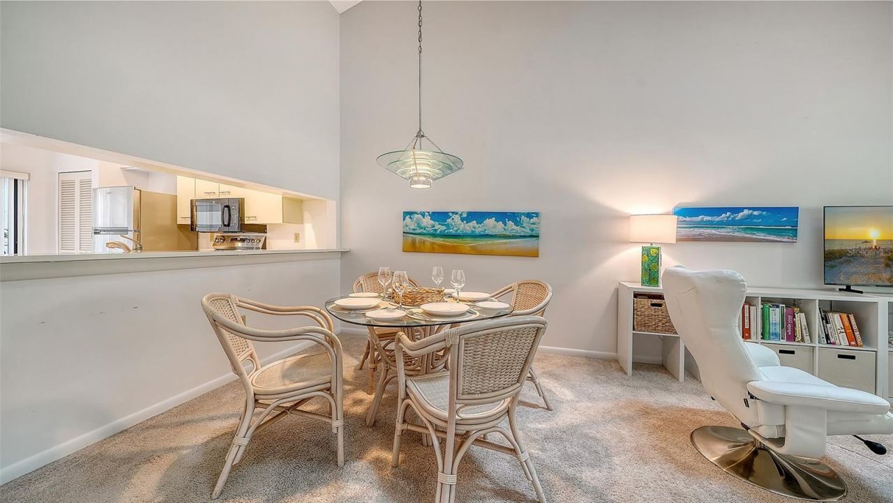 4557 Kingsmere , Unit 23, Sarasota, FL 34235 Photo