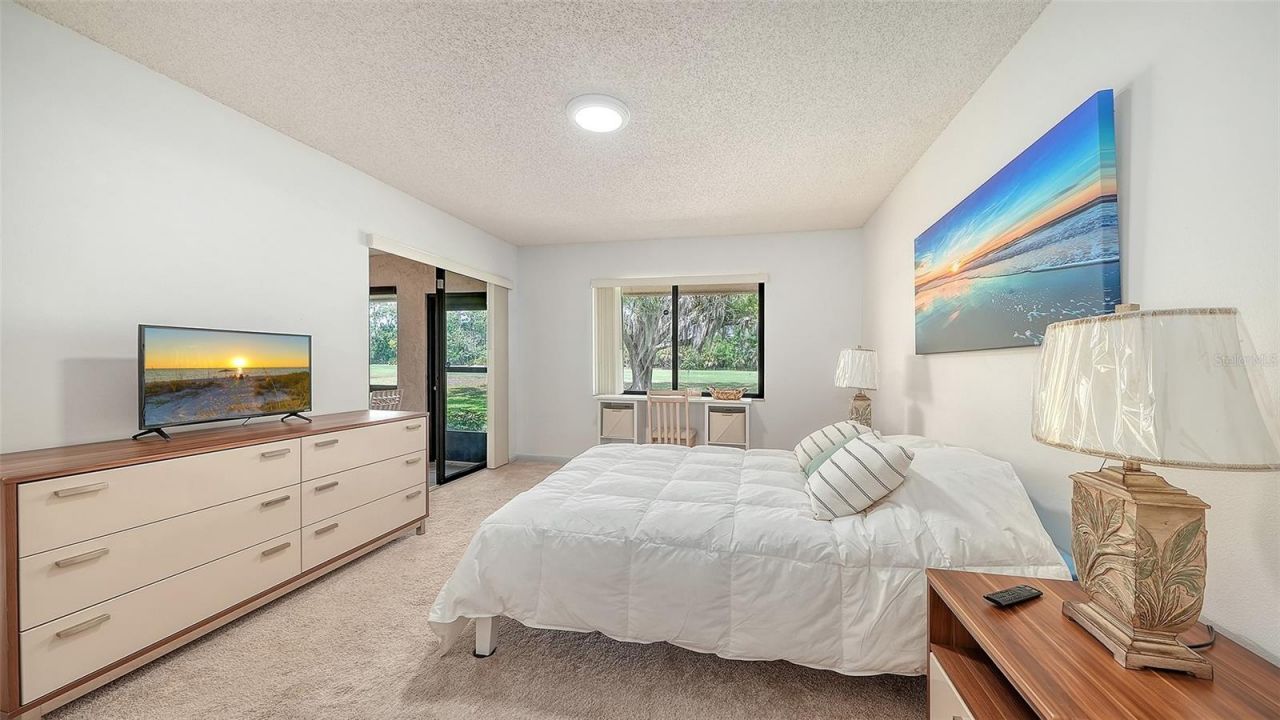 4557 Kingsmere, Unit 23, Sarasota, FL 34235 Photo
