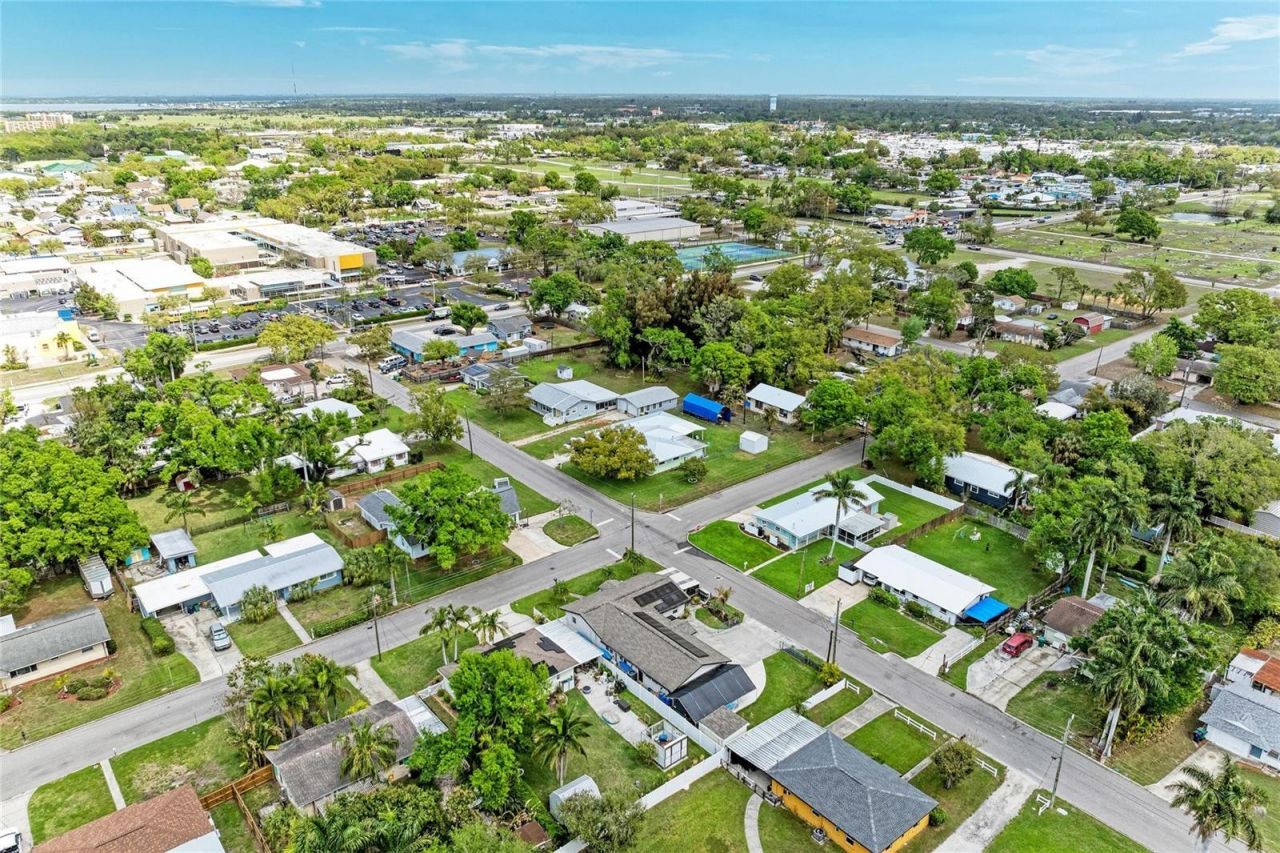 1601 9th Street W, Palmetto, FL 34221 Photo