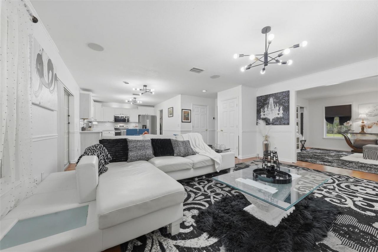 4720 Nebraska Avenue , Sanford, FL 32771 Photo