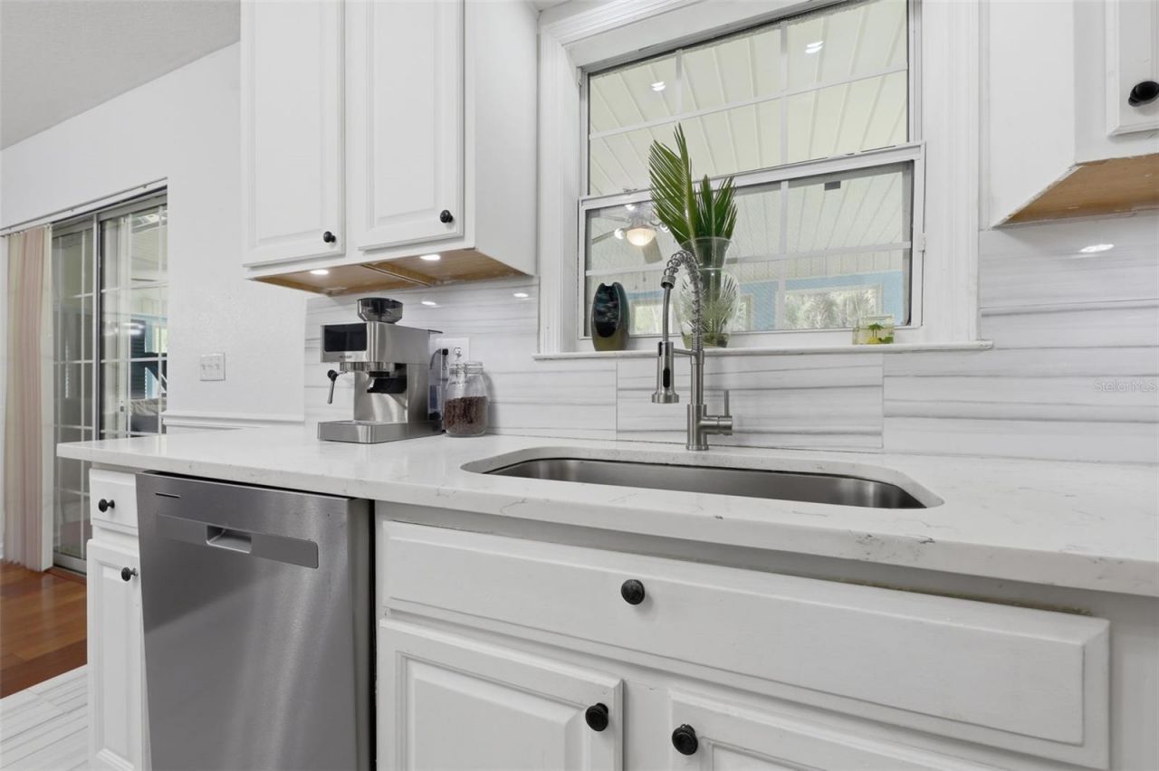 4720 Nebraska Avenue , Sanford, FL 32771 Photo