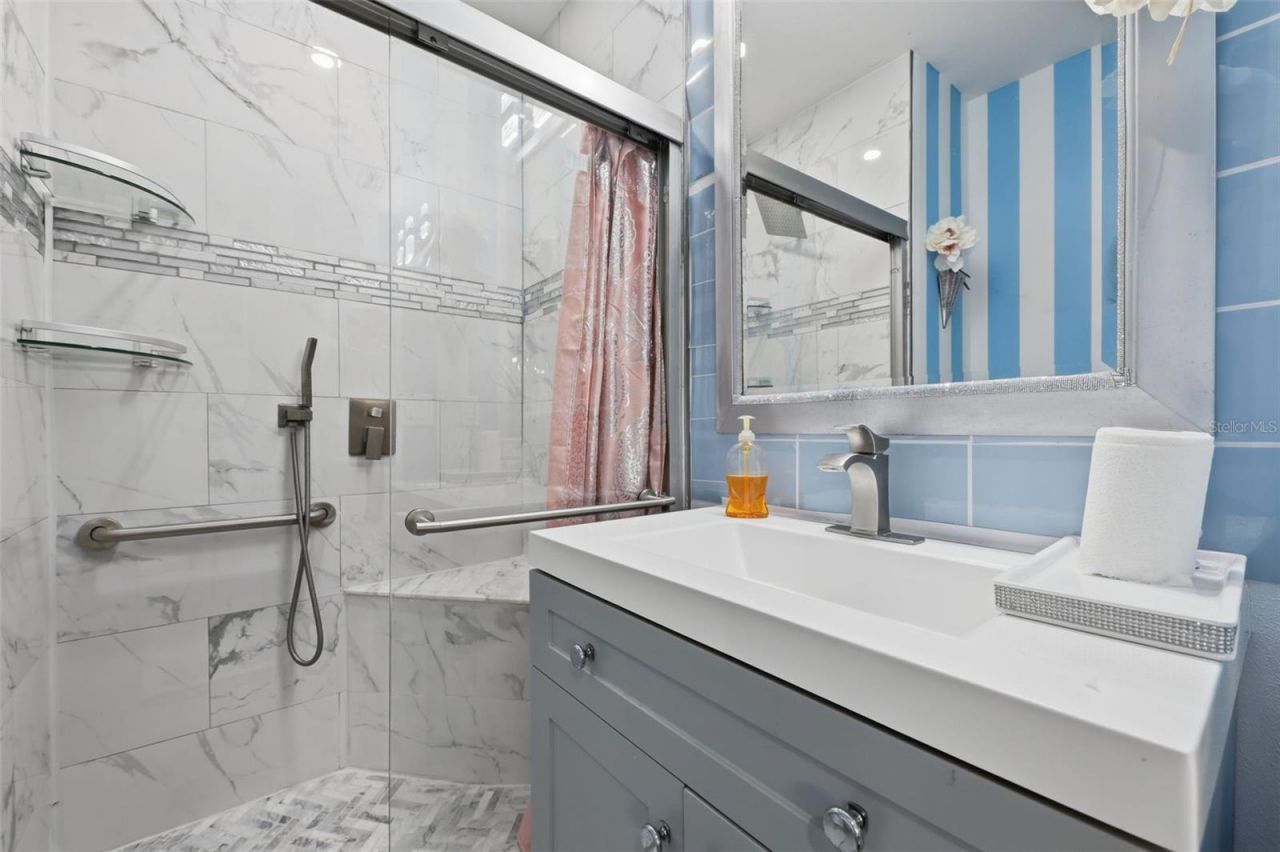 4720 Nebraska Avenue , Sanford, FL 32771 Photo