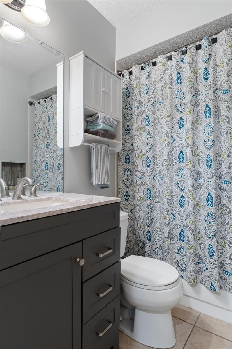 35120 Whispering Oaks Boulevard , Dade City, FL 33523 Photo