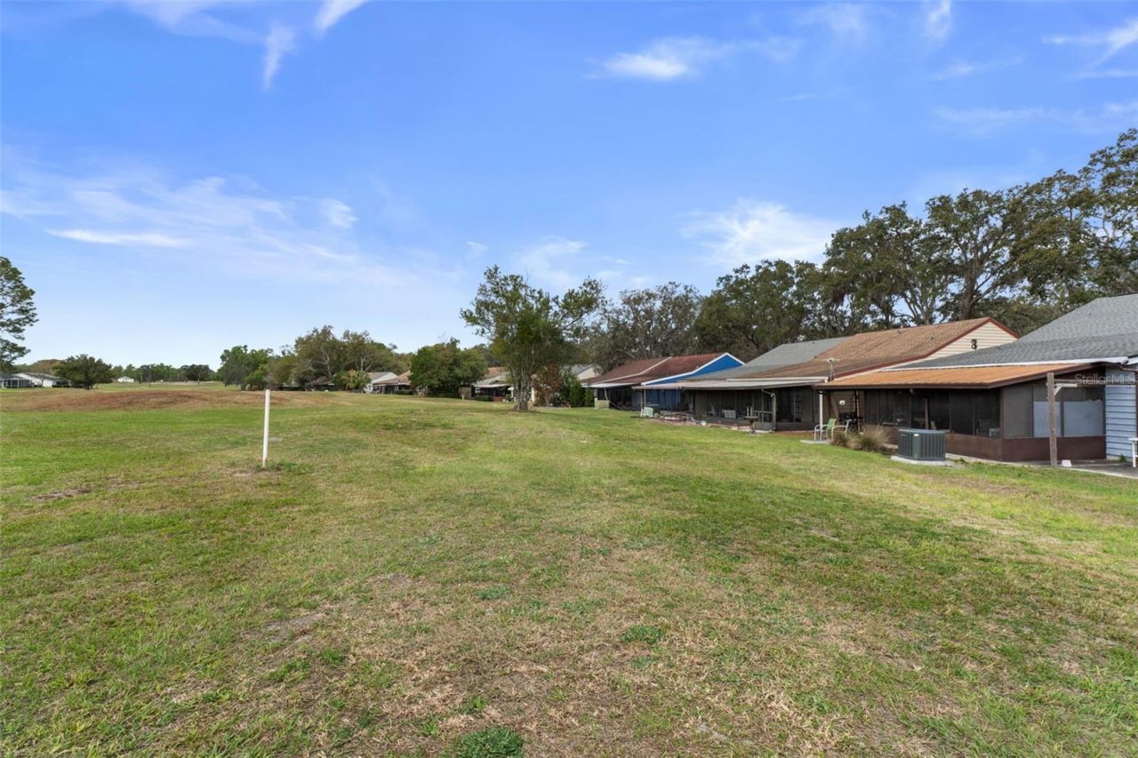 35120 Whispering Oaks Boulevard , Dade City, FL 33523 Photo