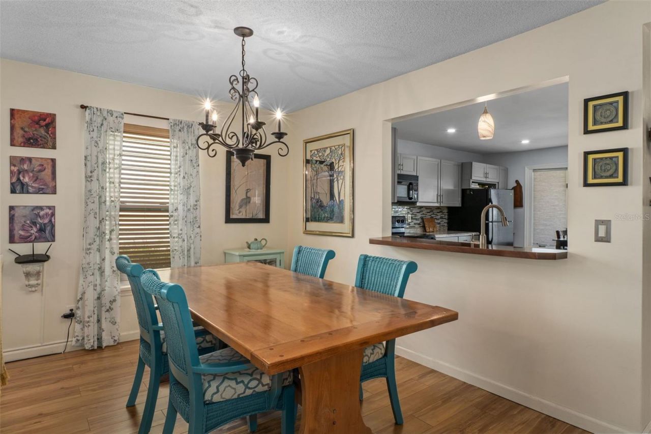 35120 Whispering Oaks Boulevard , Dade City, FL 33523 Photo