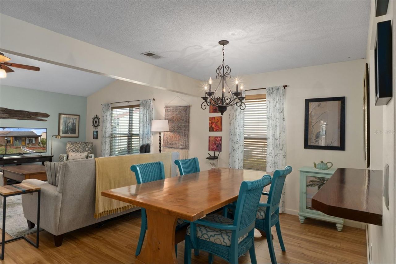 35120 Whispering Oaks Boulevard , Dade City, FL 33523 Photo