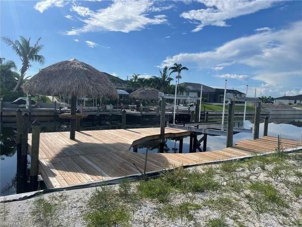 1641 NW 39th AVE, CAPE CORAL, FL 33993