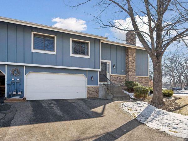 7511 Wedgewood Way, Maple Grove, MN 55311