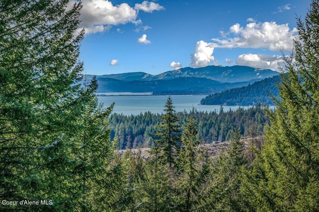 Nna S Idaho Club Dr C6, Sandpoint, ID 83864 Main Photo