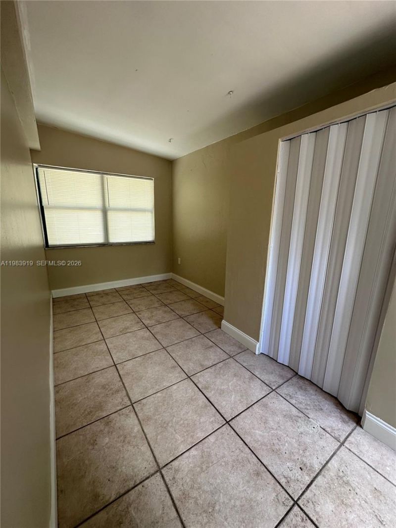 320 NW 33rd Ave , Lauderhill, FL 33311 Photo