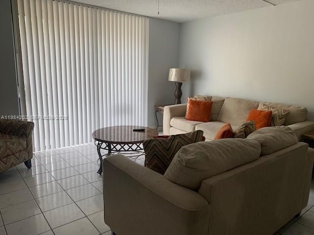 5530 NW 44th St , Unit 111C, Lauderhill, FL 33319 Photo