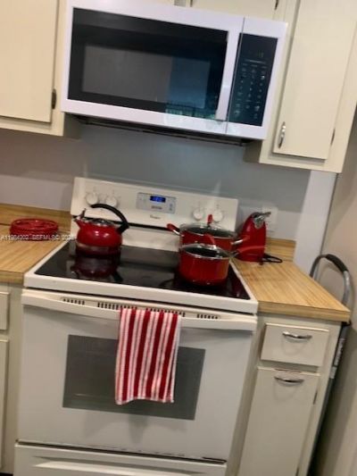 5530 NW 44th St , Unit 111C, Lauderhill, FL 33319 Photo